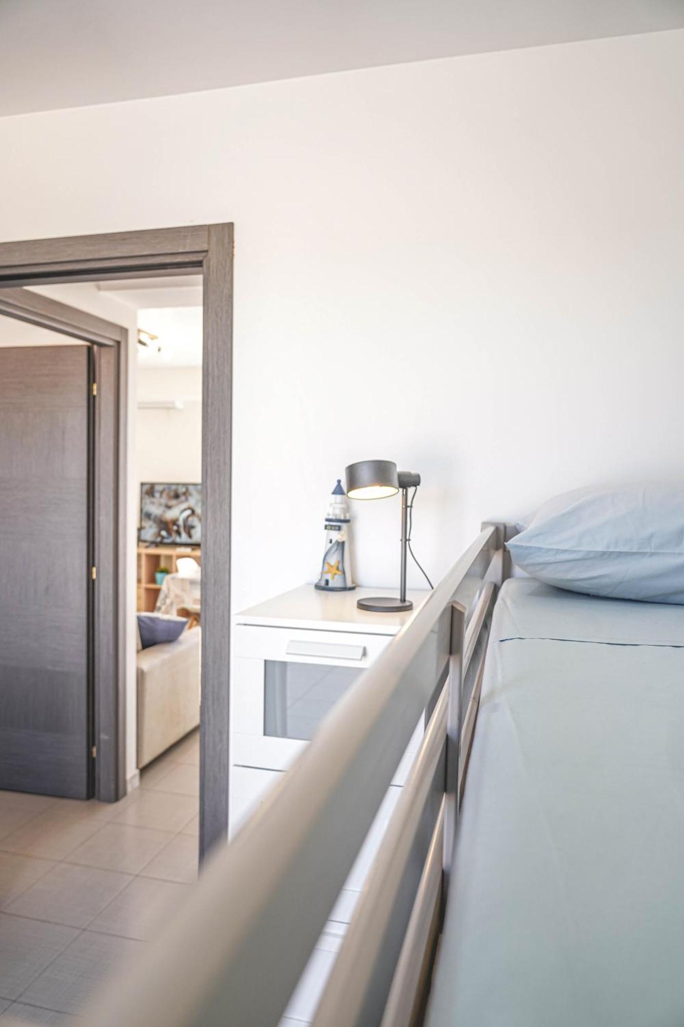 Attico Terrazza Cielomare Seaview Apartment Pozzallo Bagian luar foto