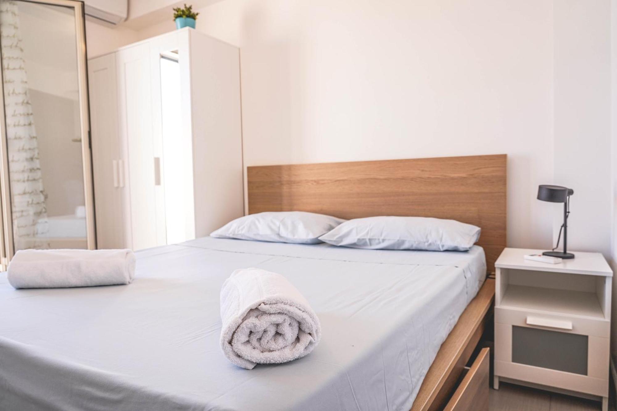Attico Terrazza Cielomare Seaview Apartment Pozzallo Bagian luar foto